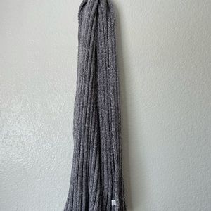 Never worn chenille knit scarf